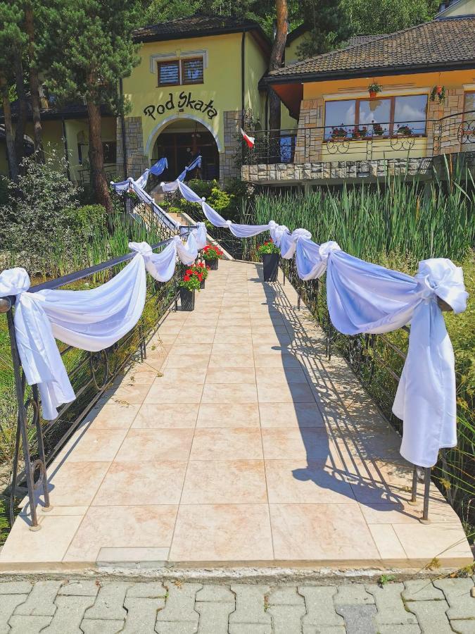 Hotel I Restauracja Pod Skala Jaslo Экстерьер фото